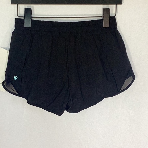 Lululemon hotty hot shorts - Picture 4 of 9